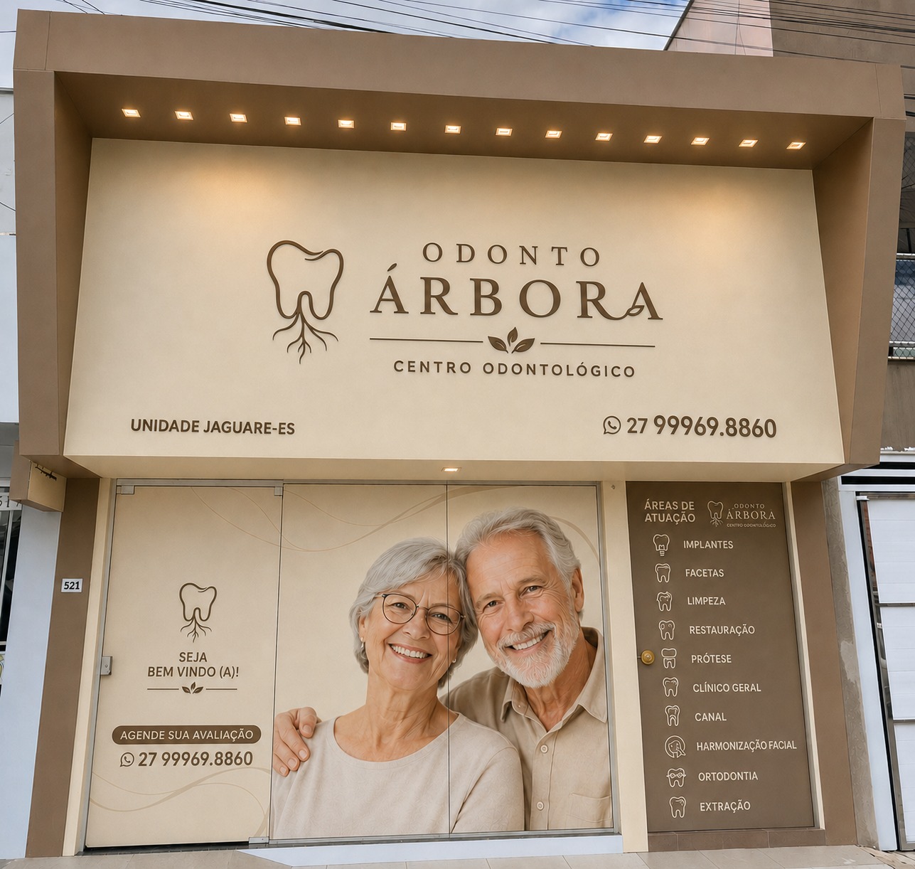 Fachada moderna da unidade Odonto Árbora em Jaguaré — ES